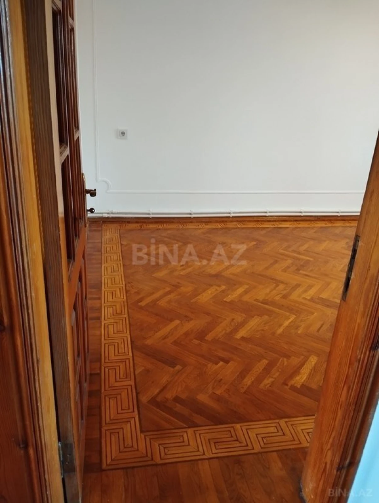 Satılır 3 otaqlı mənzil 75 m²