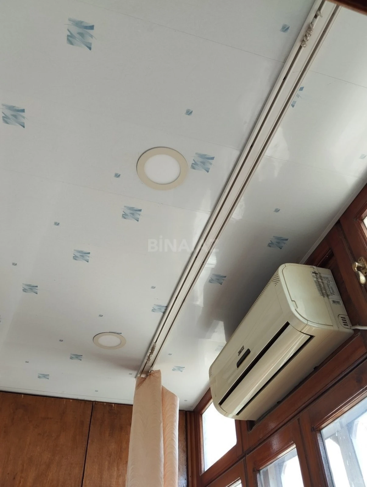 Satılır 3 otaqlı mənzil 75 m²