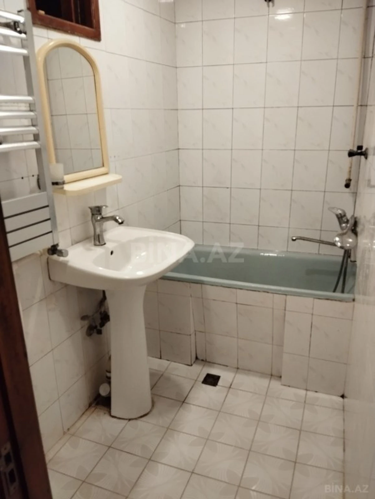 Satılır 3 otaqlı mənzil 75 m²