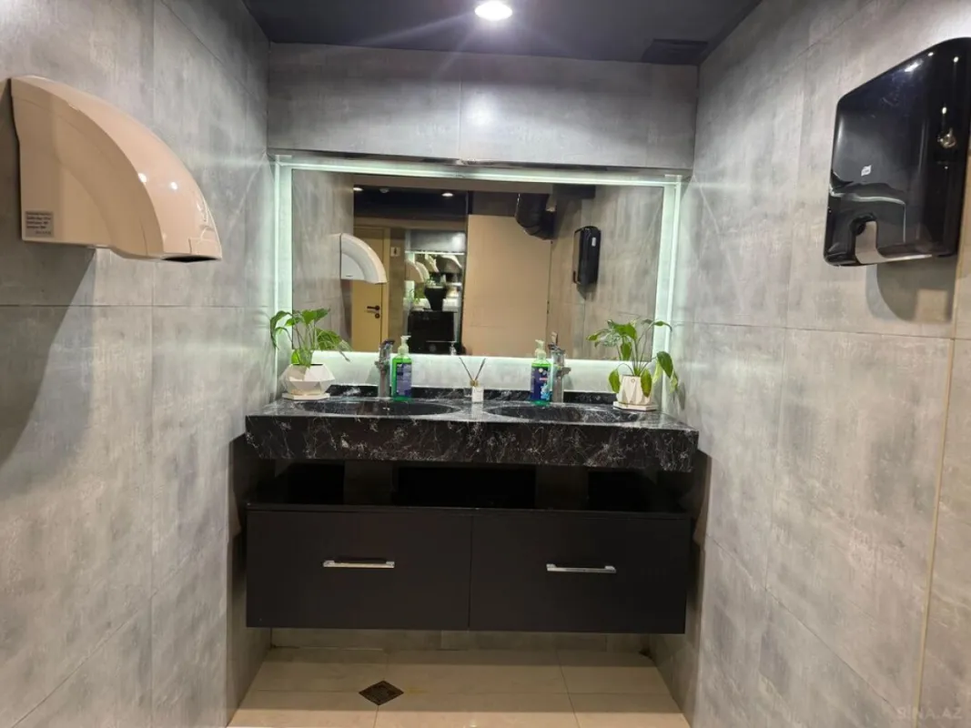 Satılır obyekt 115 m²