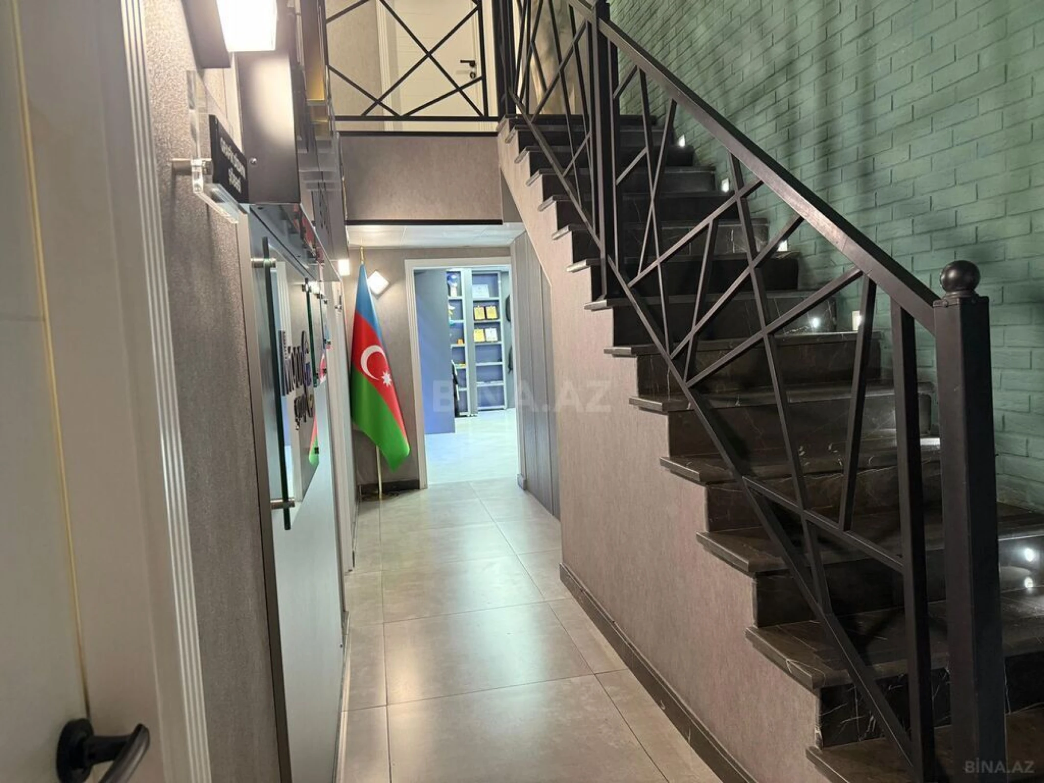 Satılır obyekt 115 m²