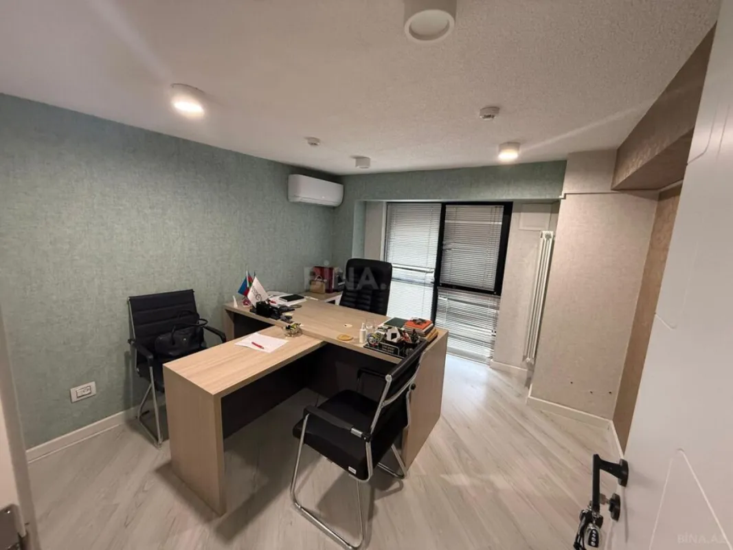 Satılır obyekt 115 m²