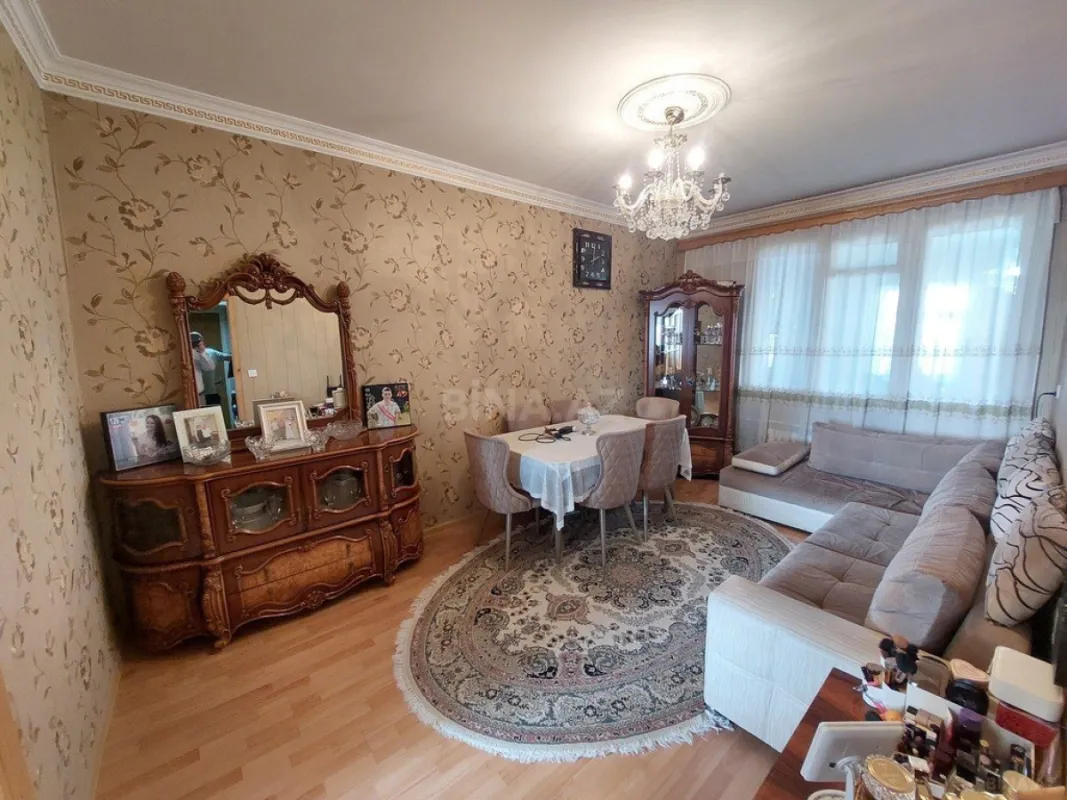 Satılır 3 otaqlı mənzil 75 m²