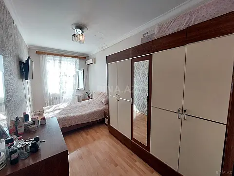 Satılır 3 otaqlı mənzil 75 m²