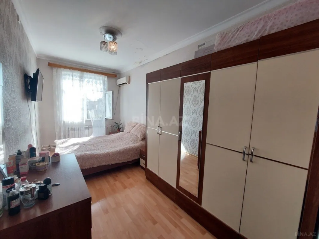 Satılır 3 otaqlı mənzil 75 m²