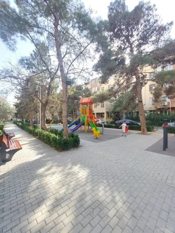 Satılır 3 otaqlı mənzil 75 m²