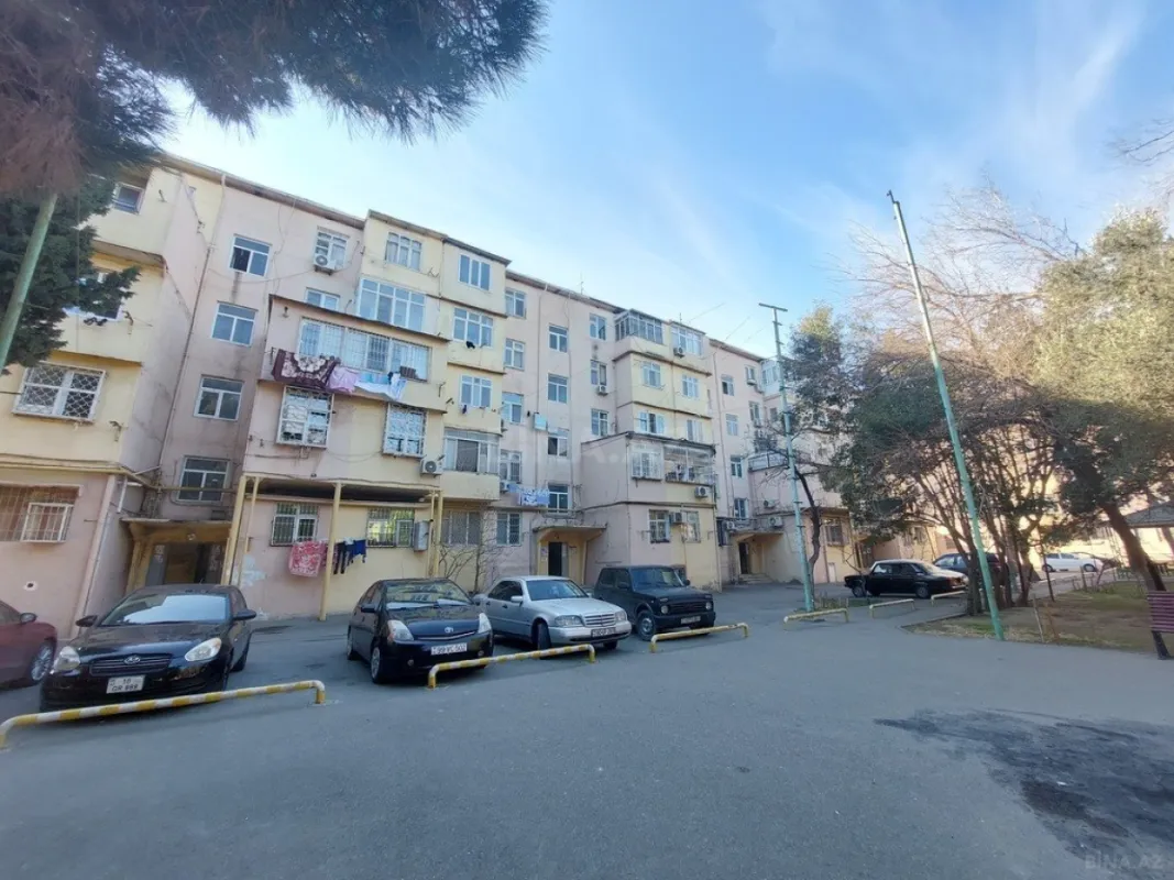 Satılır 3 otaqlı mənzil 75 m²