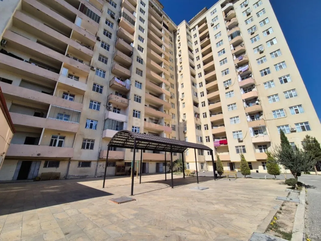 Satılır 2 otaqlı mənzil 80 m²