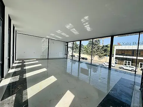 Satılır 2 otaqlı mənzil 180 m²