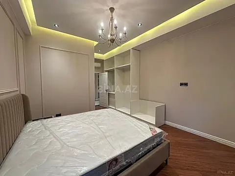 Kirayə verilir 3 otaqlı mənzil 130 m²