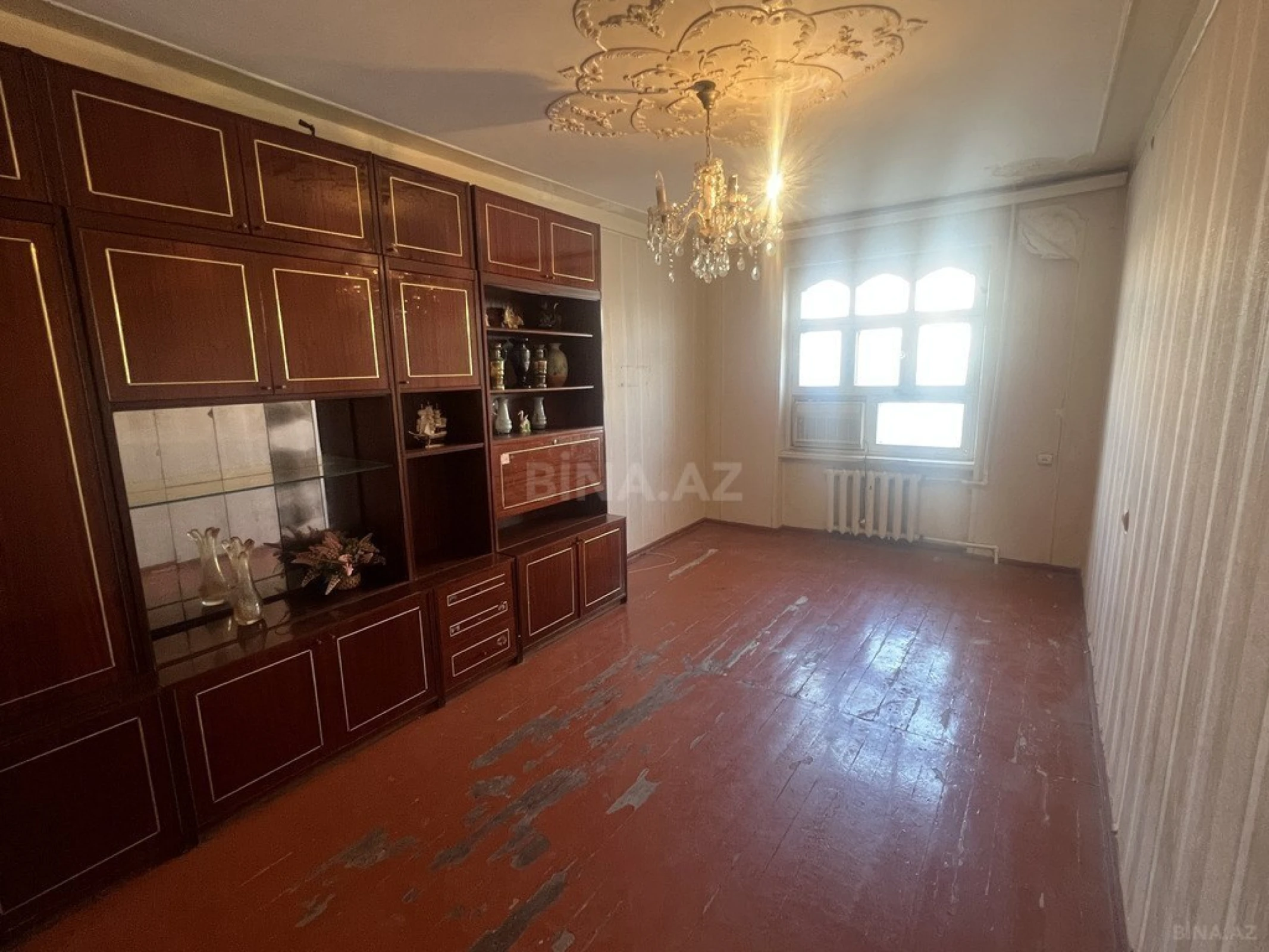 Satılır 3 otaqlı mənzil 75 m²