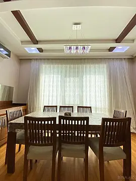 Kirayə verilir 4 otaqlı mənzil 220 m²