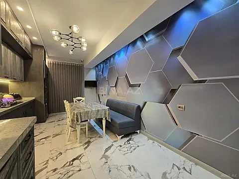 Kirayə verilir 6 otaqlı mənzil 271 m²