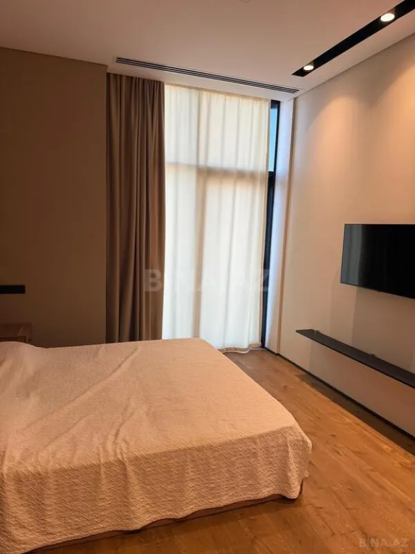 Satılır 2 otaqlı mənzil 74 m²