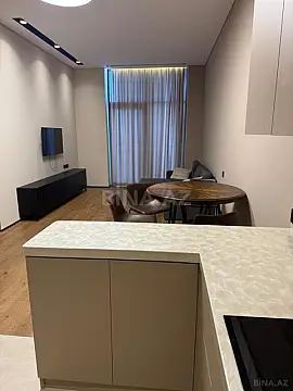 Satılır 2 otaqlı mənzil 74 m²