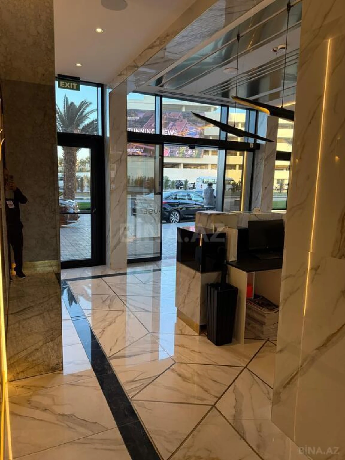 Satılır 2 otaqlı mənzil 74 m²