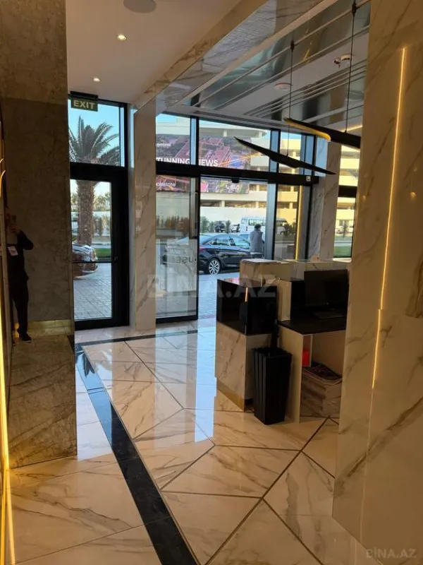 Satılır 2 otaqlı mənzil 74 m²