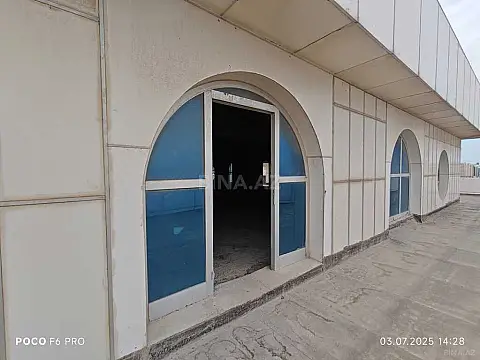 Satılır 4 otaqlı mənzil 2215 m²