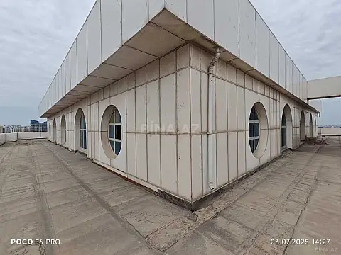 Satılır 4 otaqlı mənzil 2215 m²