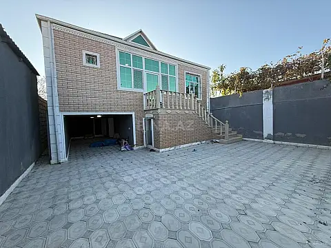 Satılır 4 otaqlı həyət evi 130 m² — Bakı, Ramana 4 otaq 130.00 m²