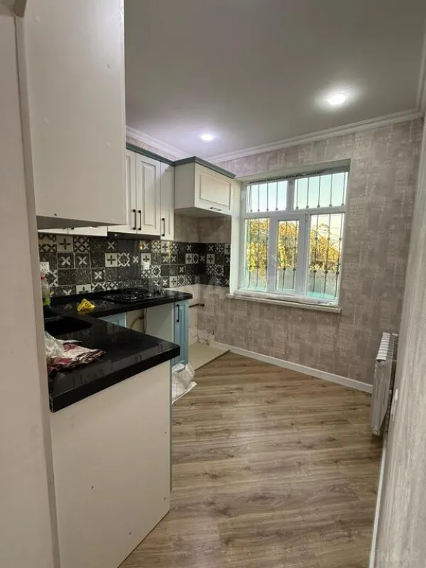 Satılır 4 otaqlı həyət evi 130 m²
