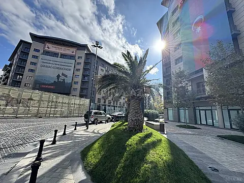 Satılır 2 otaqlı mənzil 98 m²