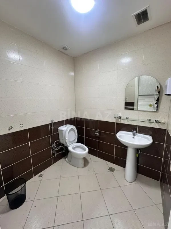 Kirayə verilir 5 otaqlı ofis 260 m²