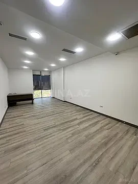 Kirayə verilir 5 otaqlı ofis 260 m²