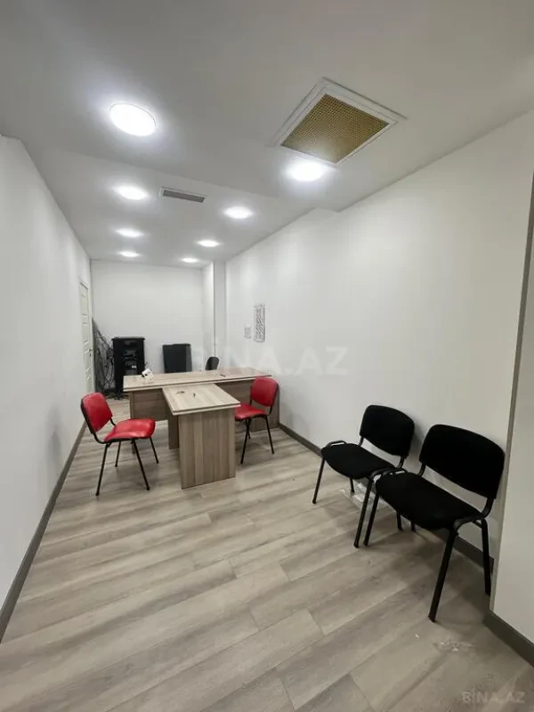 Kirayə verilir 5 otaqlı ofis 260 m²