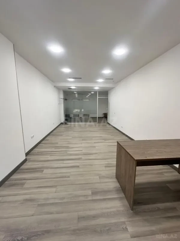 Kirayə verilir 5 otaqlı ofis 260 m²