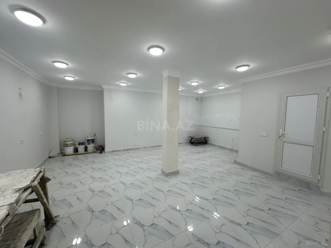 Satılır obyekt 130 m²