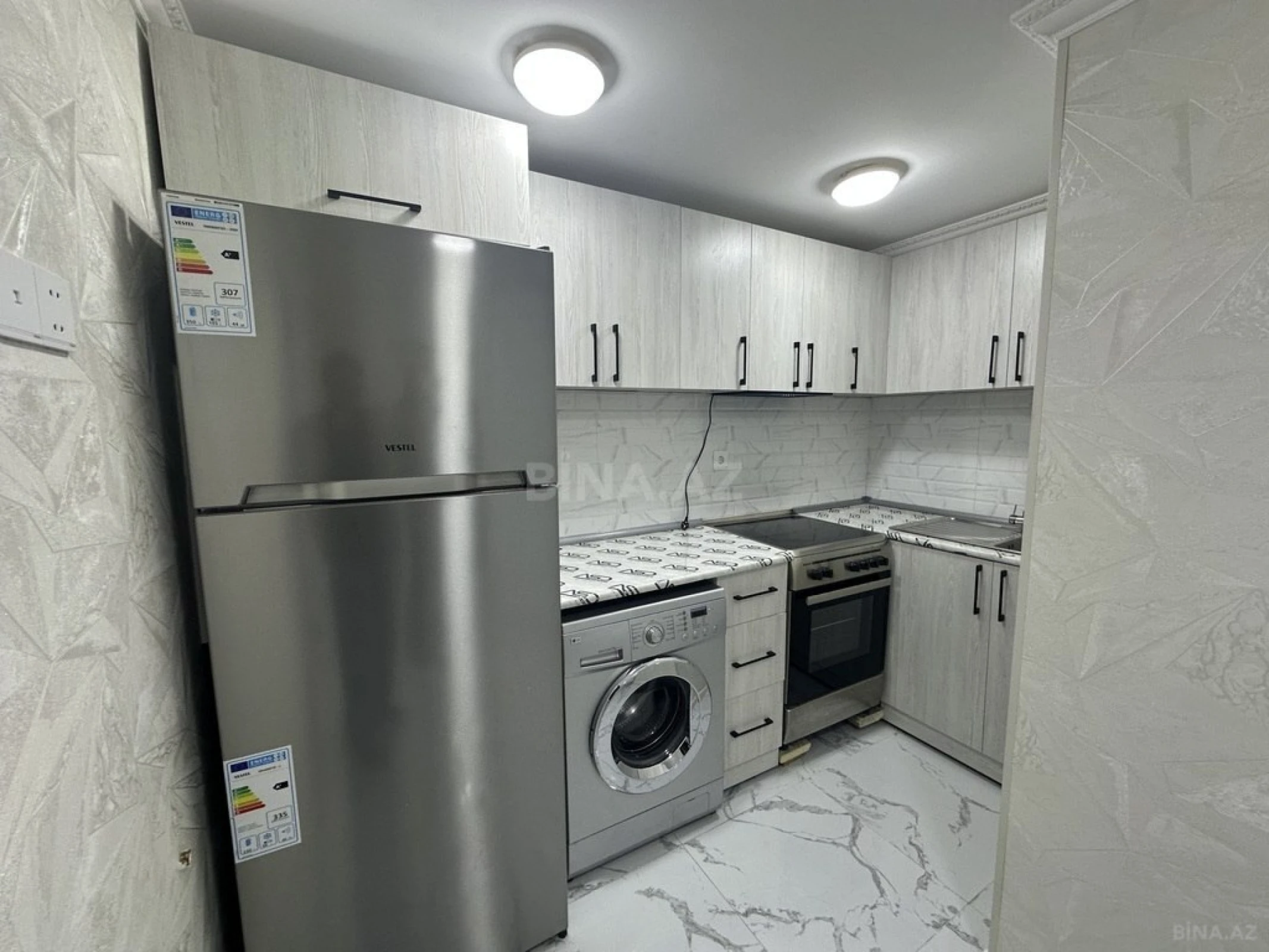 Satılır obyekt 130 m²