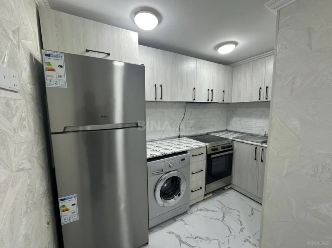 Satılır obyekt 130 m²