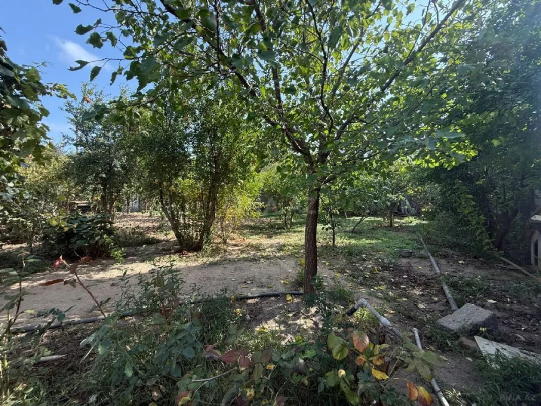 Satılır torpaq sahəsi 8 m²