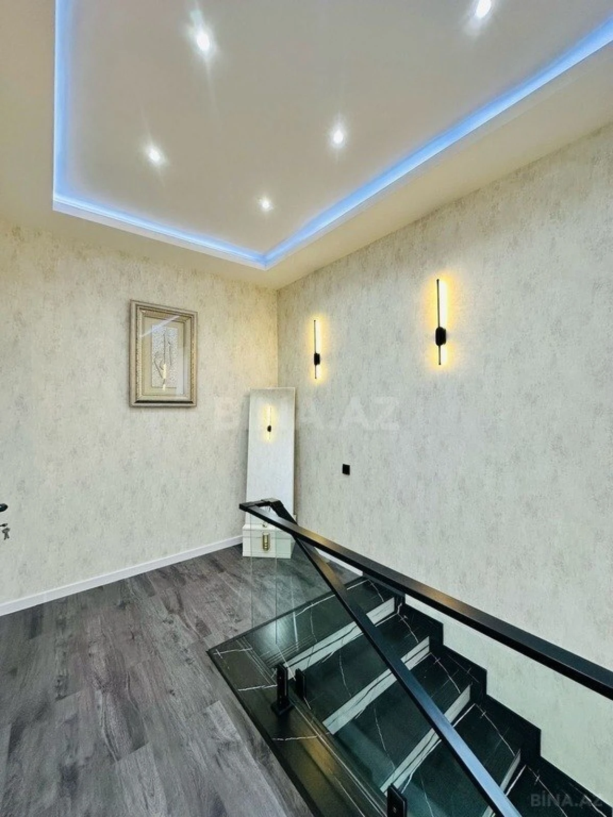 Kirayə verilir 5 otaqlı həyət evi 340 m²