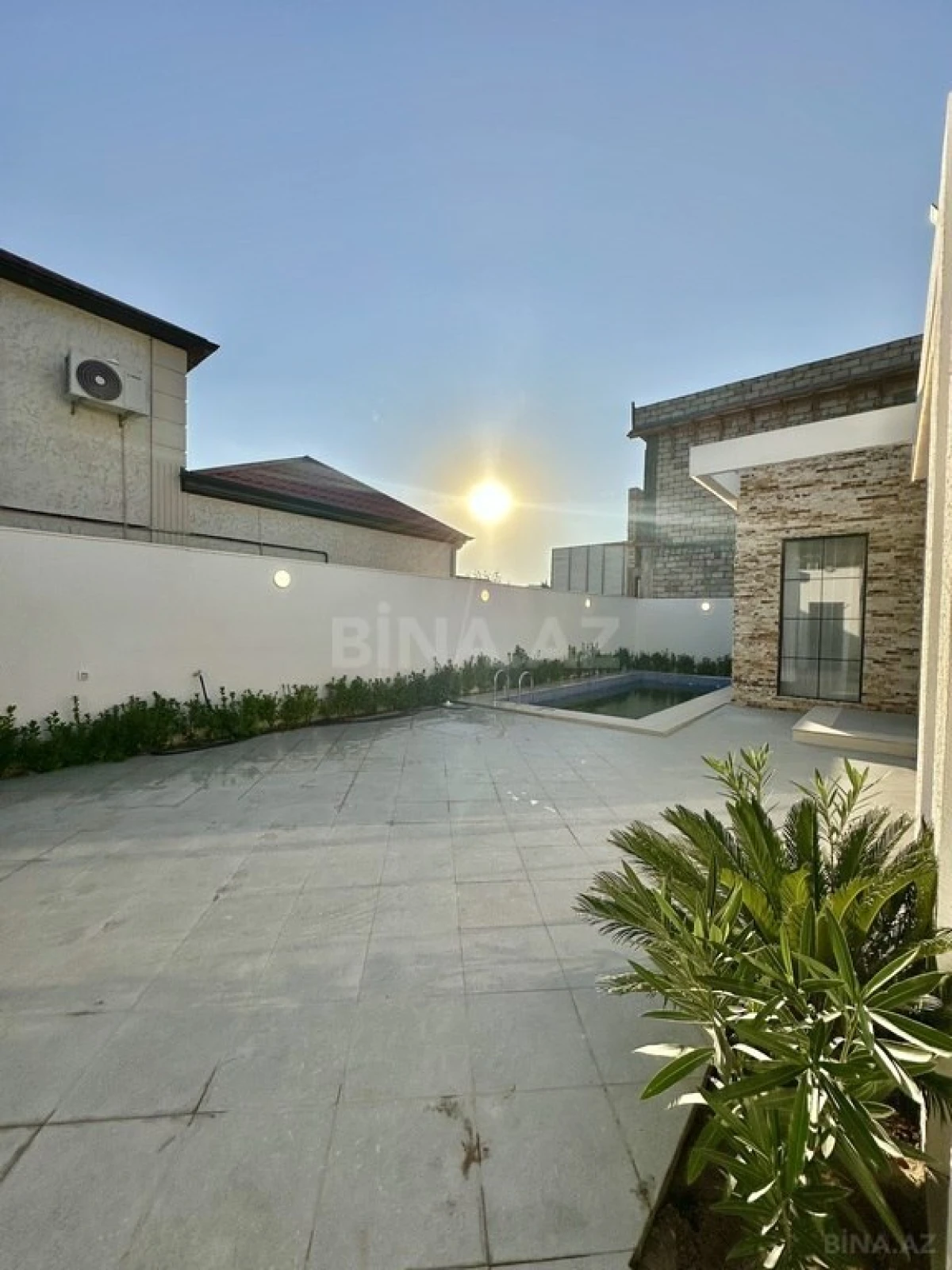 Satılır 4 otaqlı həyət evi 120 m²