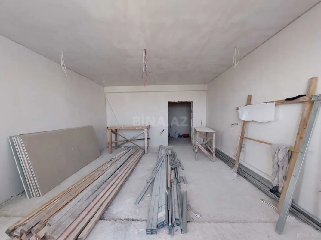 Satılır 3 otaqlı mənzil 154 m²