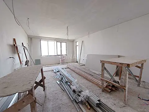 Satılır 3 otaqlı mənzil 154 m²