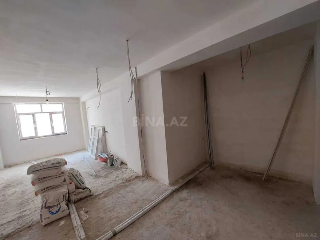Satılır 3 otaqlı mənzil 154 m²