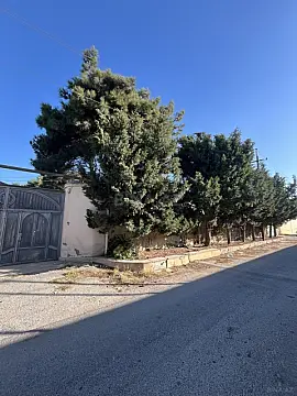 Satılır 7 otaqlı həyət evi 200 m²