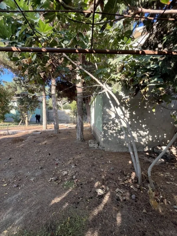 Satılır 7 otaqlı həyət evi 200 m²