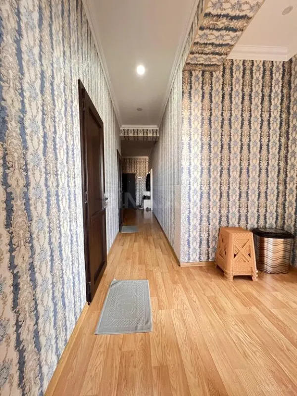 Satılır 3 otaqlı mənzil 110 m²