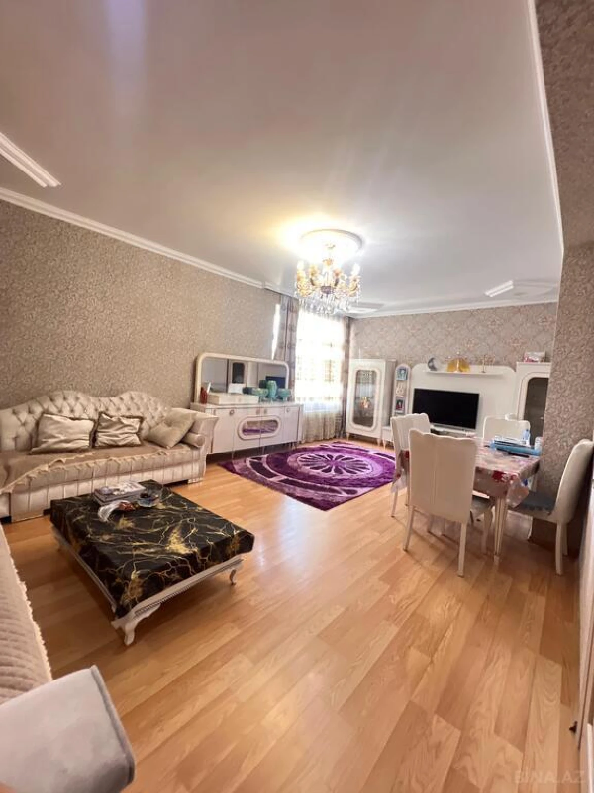 Satılır 3 otaqlı mənzil 110 m²