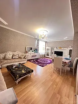 Satılır 3 otaqlı mənzil 110 m²