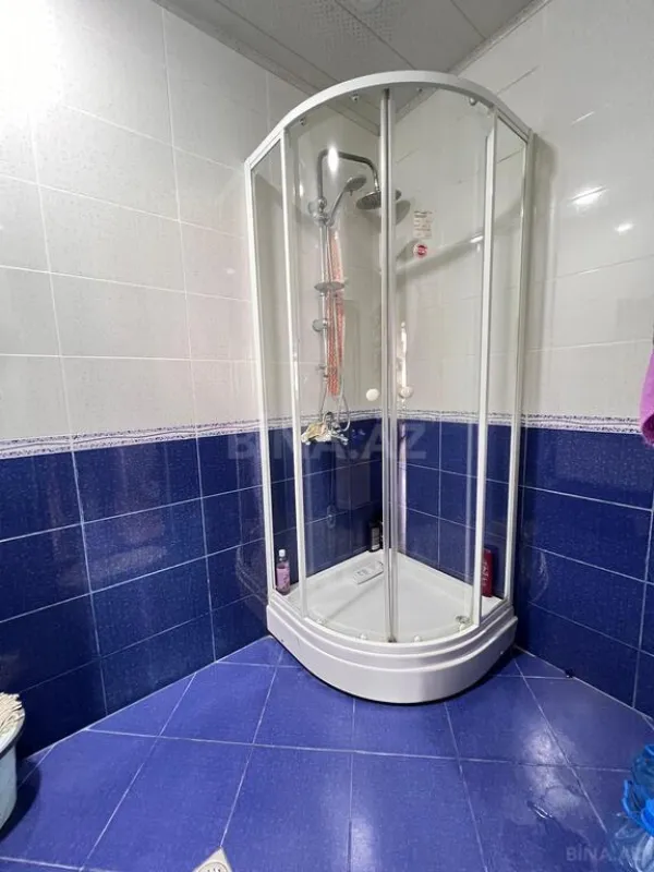 Satılır 3 otaqlı mənzil 110 m²