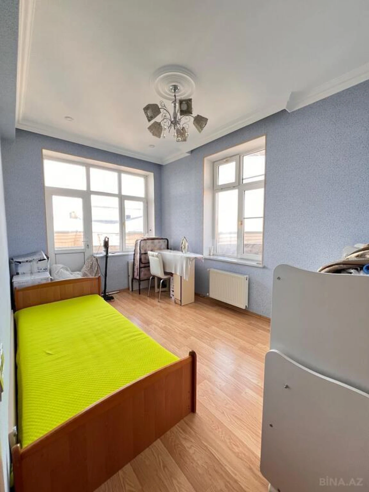 Satılır 3 otaqlı mənzil 110 m²