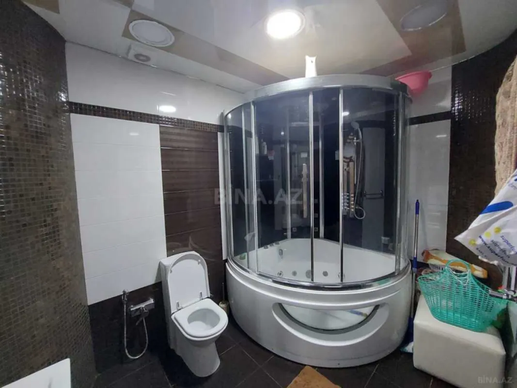 Satılır 3 otaqlı mənzil 150 m²