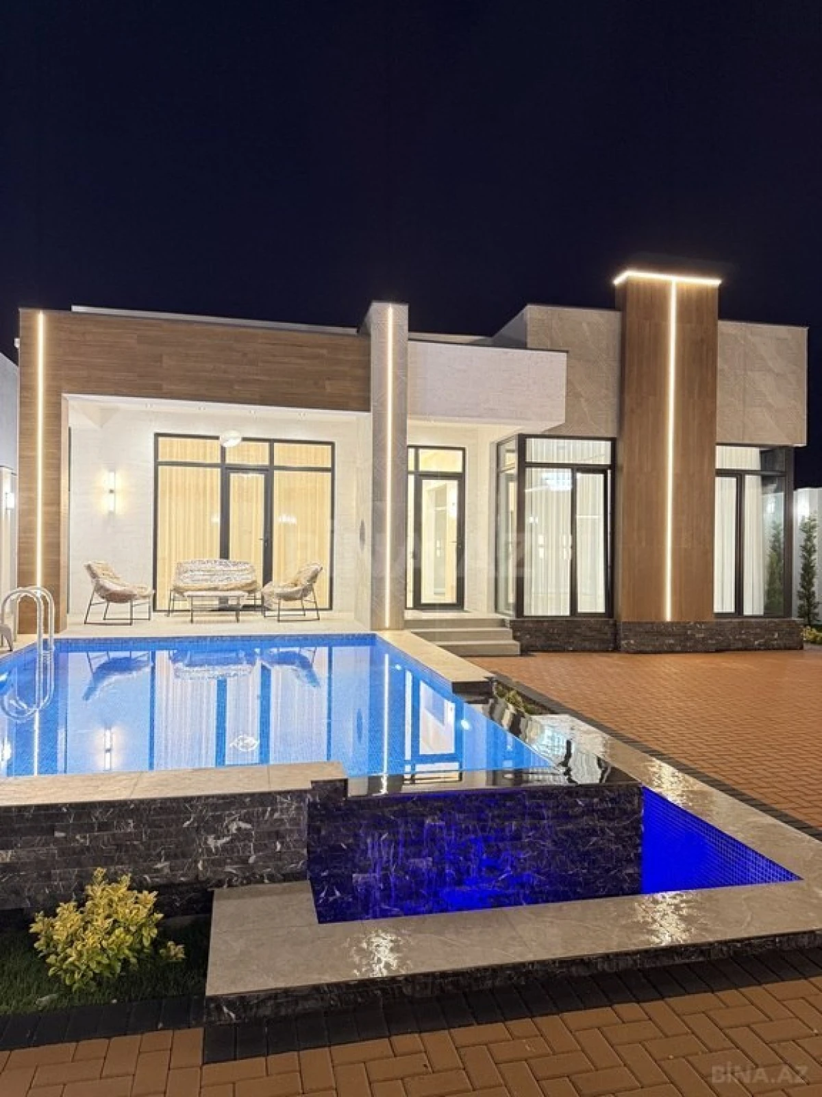 Satılır 4 otaqlı həyət evi 180 m²