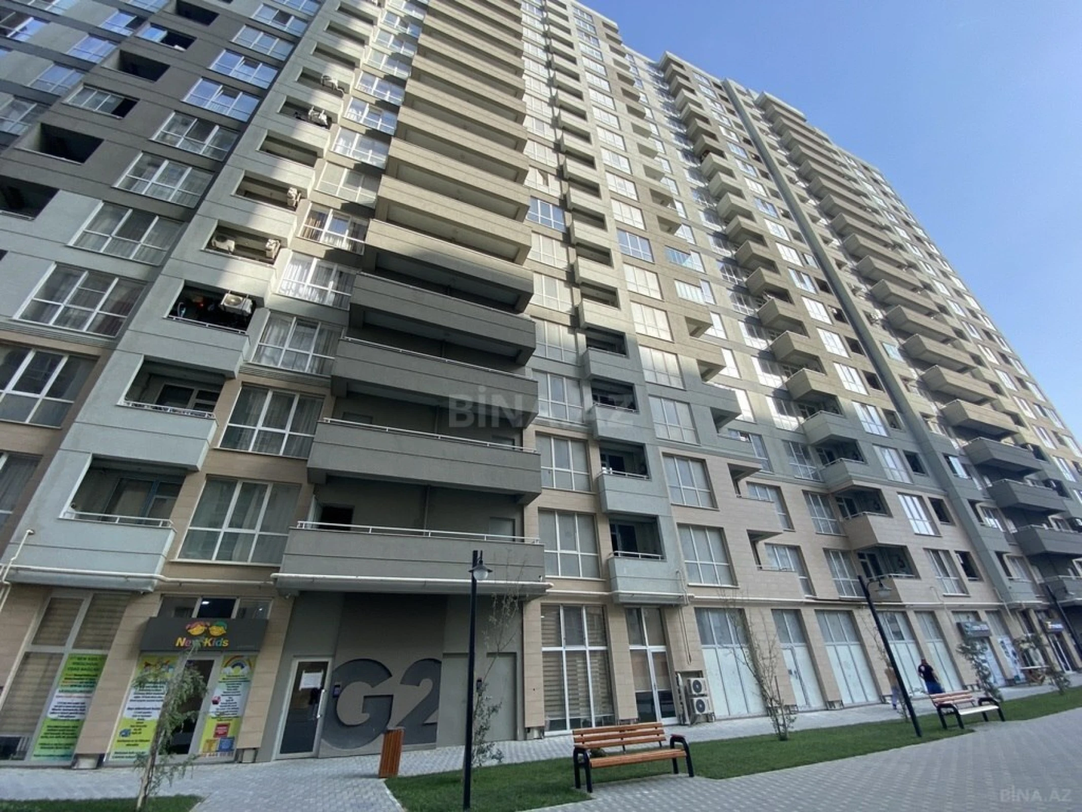 Satılır 3 otaqlı mənzil 78.4 m²