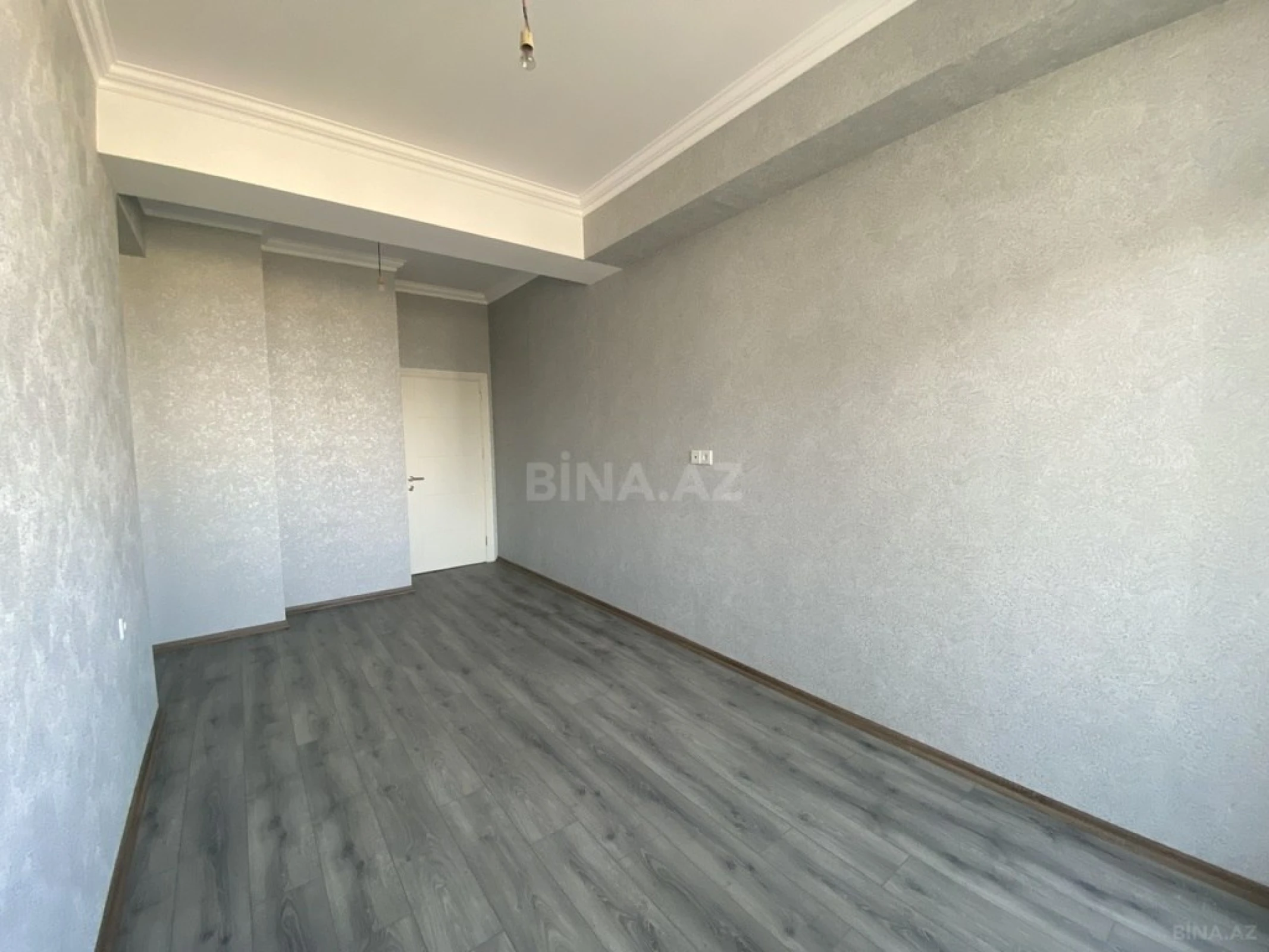 Satılır 3 otaqlı mənzil 78.4 m²